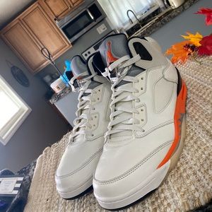 Jordan 5 shattered backboard